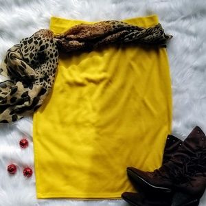 SUNNY LEIGH Stretch Pencil Skirt